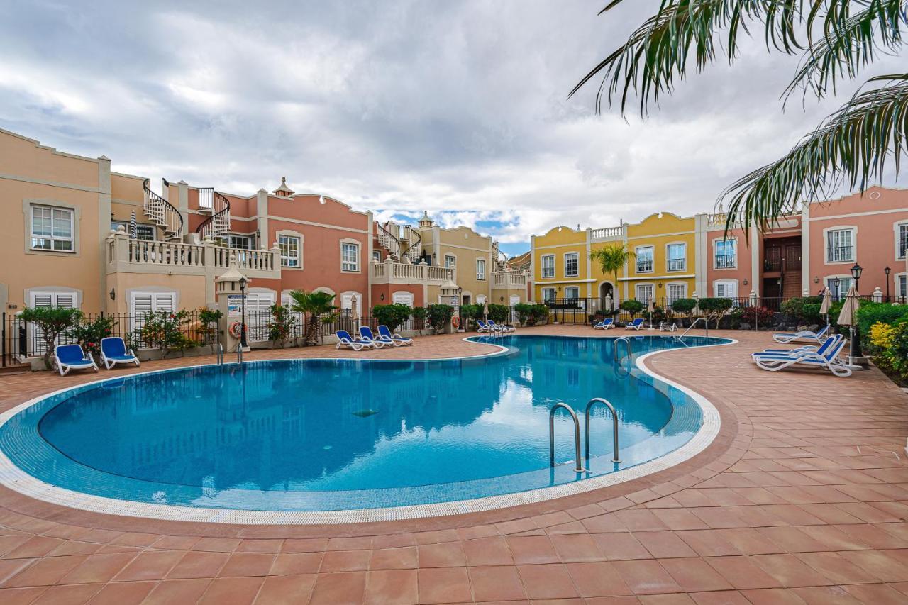 Paraiso Palm Mar Beautiful & Bright Renovated Apartment With Air Conditioning ภายนอก รูปภาพ