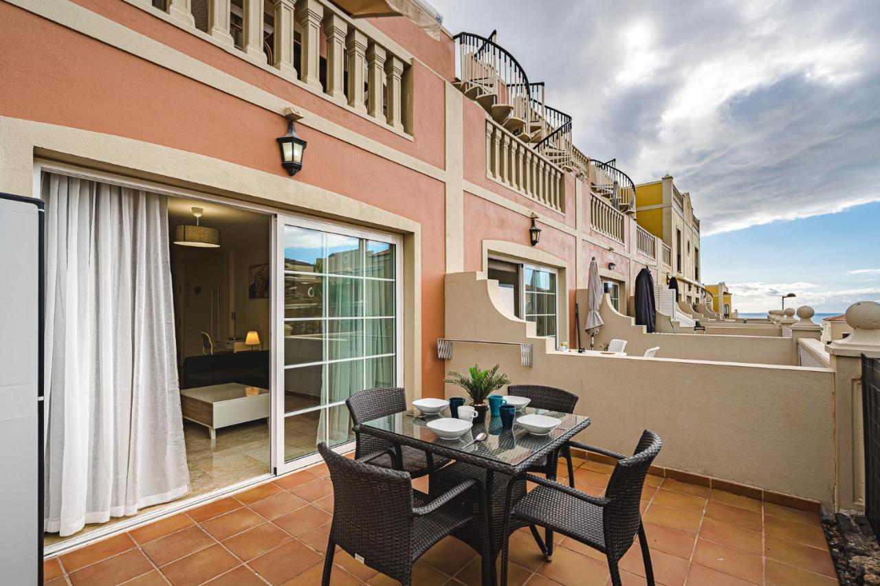 Paraiso Palm Mar Beautiful & Bright Renovated Apartment With Air Conditioning ภายนอก รูปภาพ